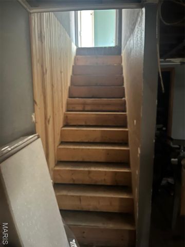 104 Chippewa, Irondale, MO 63648