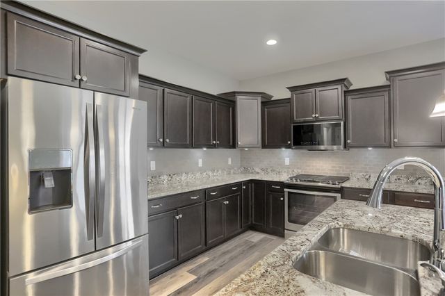 305 Dupont Drive, North Fayette, PA 15057