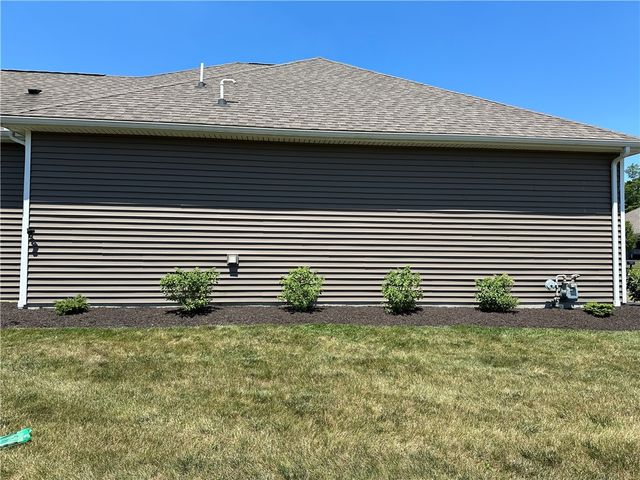 305 Dupont Drive, North Fayette, PA 15057