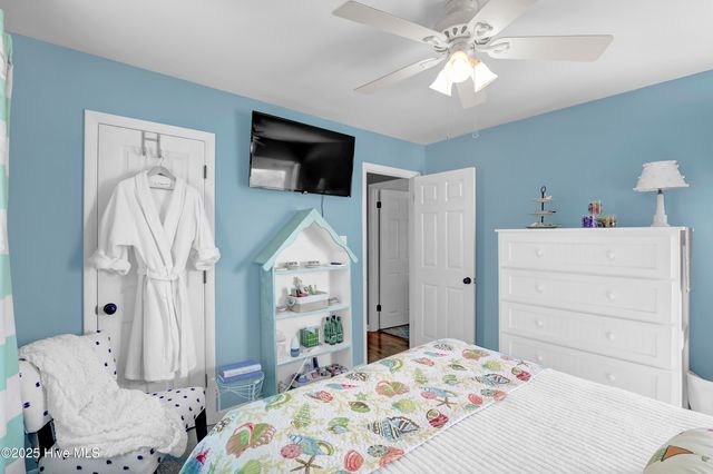 7401 9th Avenue, N Topsail Beach, NC 28460