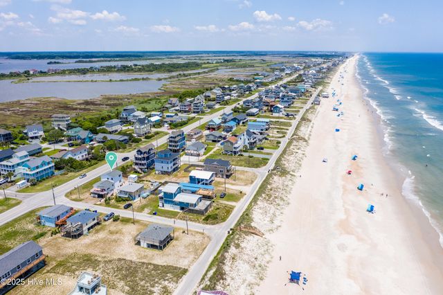 7401 9th Avenue, N Topsail Beach, NC 28460