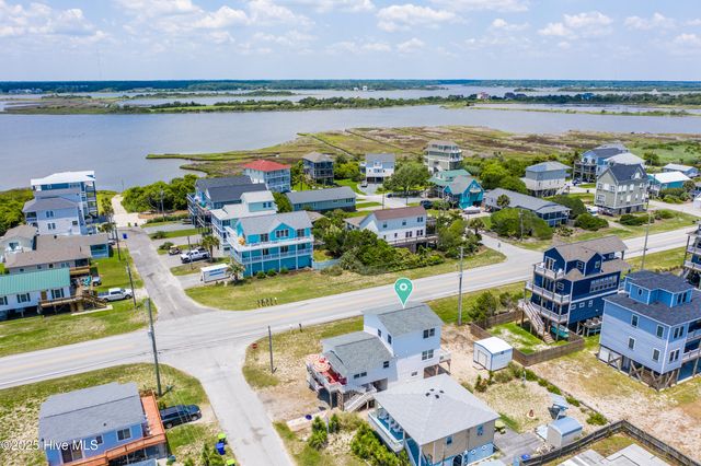7401 9th Avenue, N Topsail Beach, NC 28460