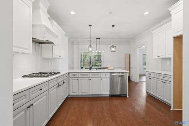 25 Bannut Court SW, Huntsville, AL 35824