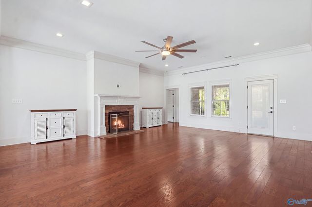 25 Bannut Court SW, Huntsville, AL 35824