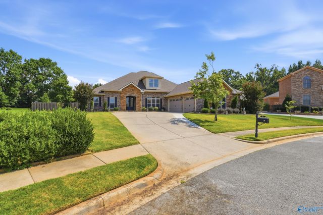 25 Bannut Court SW, Huntsville, AL 35824