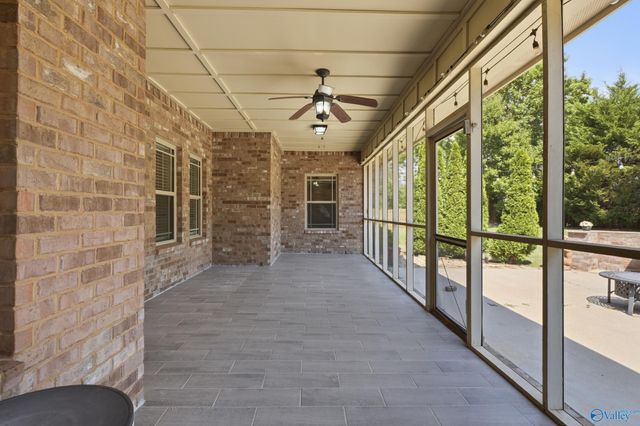 25 Bannut Court SW, Huntsville, AL 35824