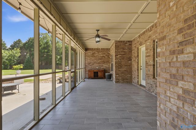 25 Bannut Court SW, Huntsville, AL 35824
