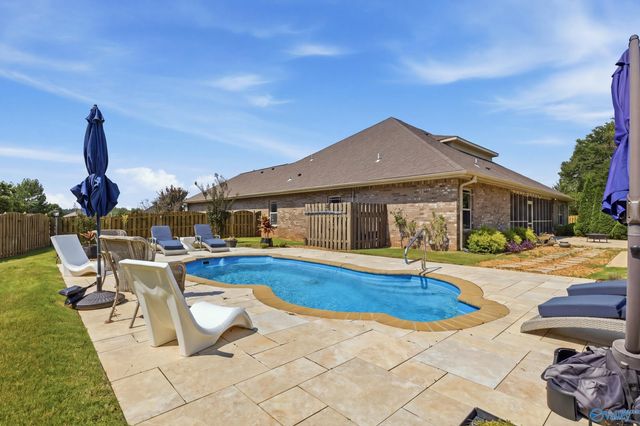 25 Bannut Court SW, Huntsville, AL 35824