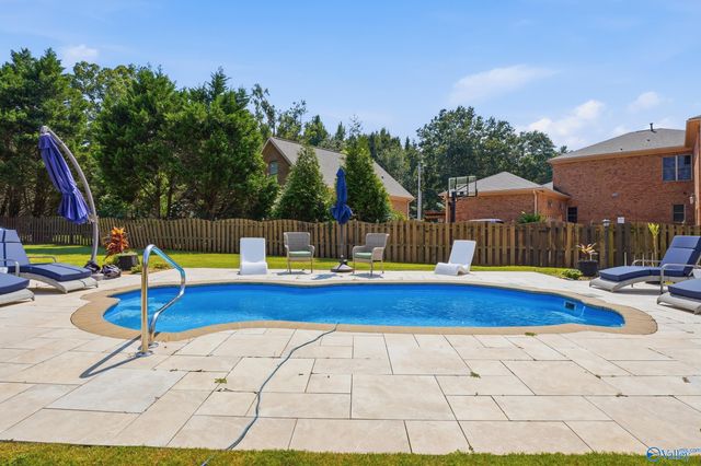 25 Bannut Court SW, Huntsville, AL 35824