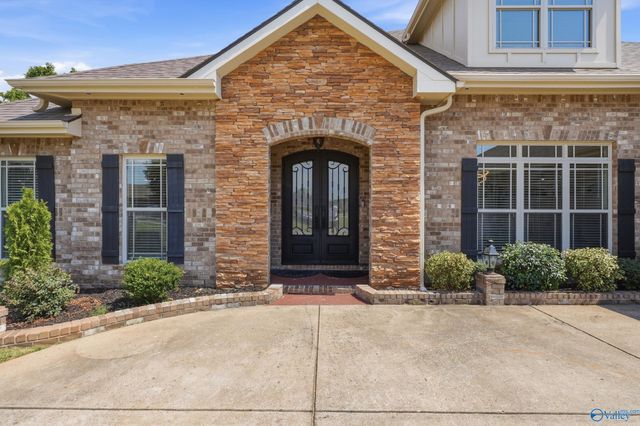 25 Bannut Court SW, Huntsville, AL 35824