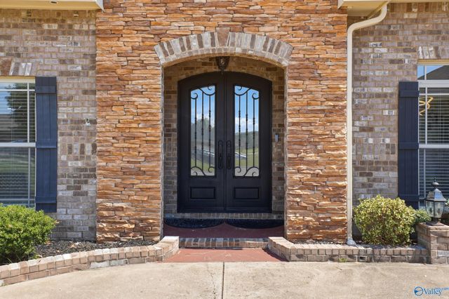 25 Bannut Court SW, Huntsville, AL 35824