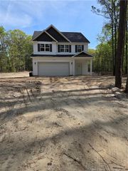 149 Sandalwood Drive, Spring Lake, NC 28390