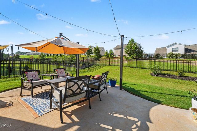 169 W Copenhaver Drive, Clayton, NC 27527