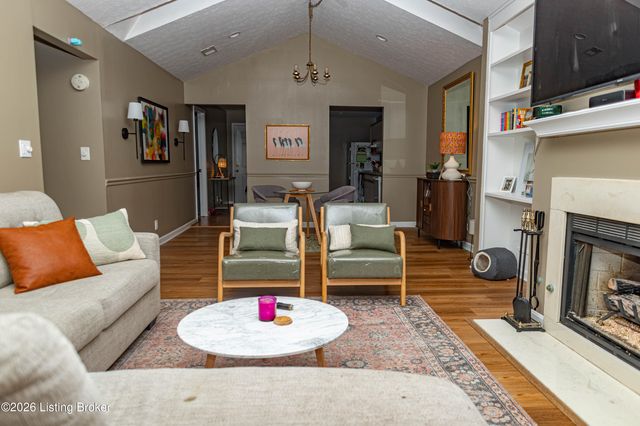 405 Forest Park Rd, Louisville, KY 40223