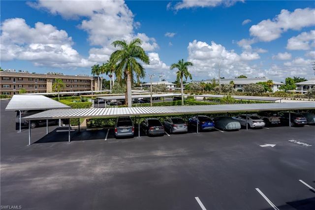 5499 Rattlesnake Hamm RD # 304A, Naples, FL 34113