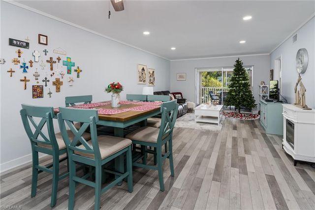 5499 Rattlesnake Hamm RD # 304A, Naples, FL 34113