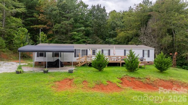 2461 Shadowbrook Drive, Lenoir, NC 28645