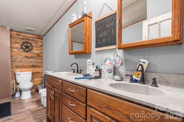 2461 Shadowbrook Drive, Lenoir, NC 28645