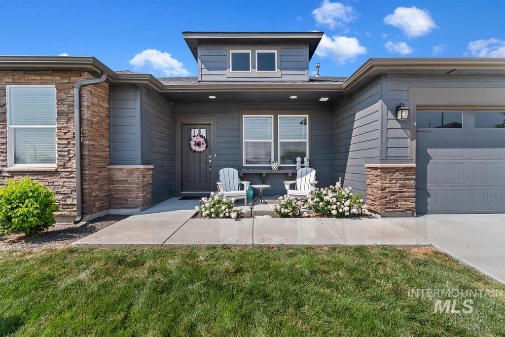 7680 W Blackberry Ct., Boise, ID 83709 photo 2