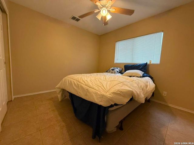 6011 Valparaiso Way, San Antonio, TX 78249
