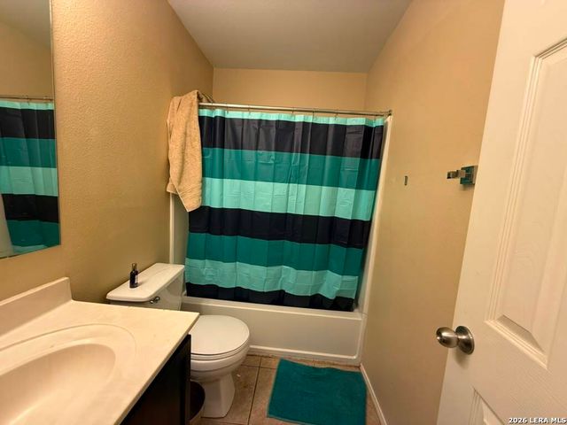 6011 Valparaiso Way, San Antonio, TX 78249