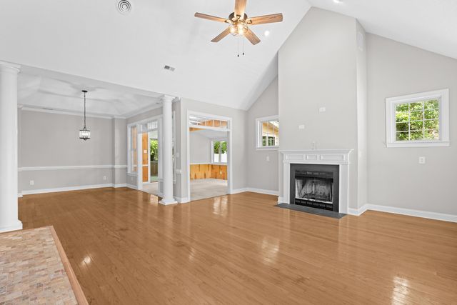 3716 Kennison Dr., Myrtle Beach, SC 29575