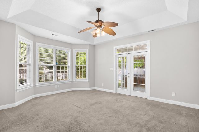 3716 Kennison Dr., Myrtle Beach, SC 29575