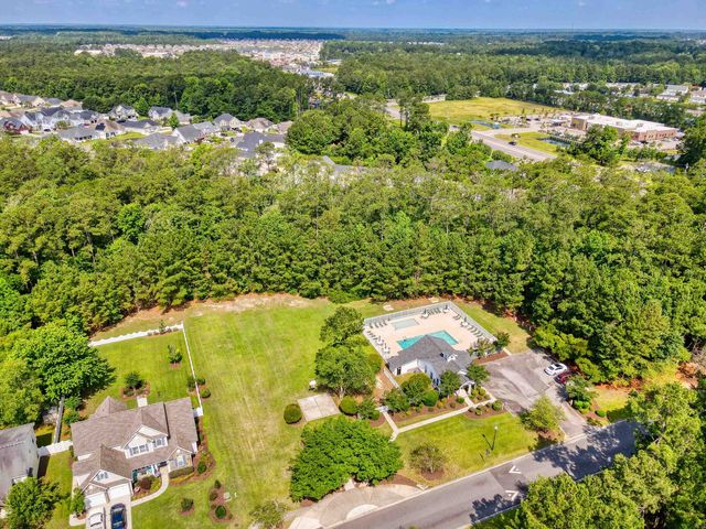 3716 Kennison Dr., Myrtle Beach, SC 29575