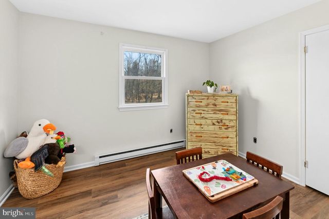 1 CROSS CREEK LN, Erwinna, PA 18920