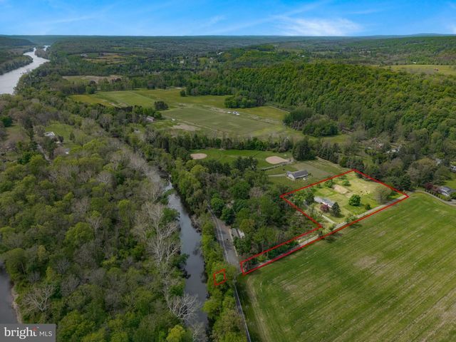 1 CROSS CREEK LN, Erwinna, PA 18920