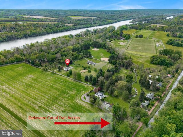 1 CROSS CREEK LN, Erwinna, PA 18920