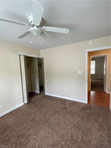 110 Heather Way Apt D, Yorktown, VA 23693