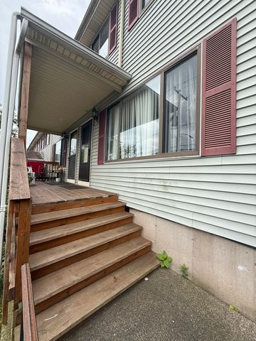 151 Newington Avenue 2C, New Britain, CT 06051