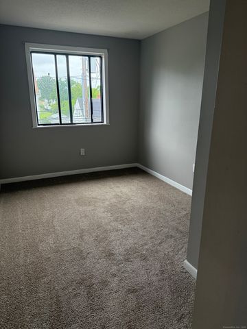 151 Newington Avenue 2C, New Britain, CT 06051