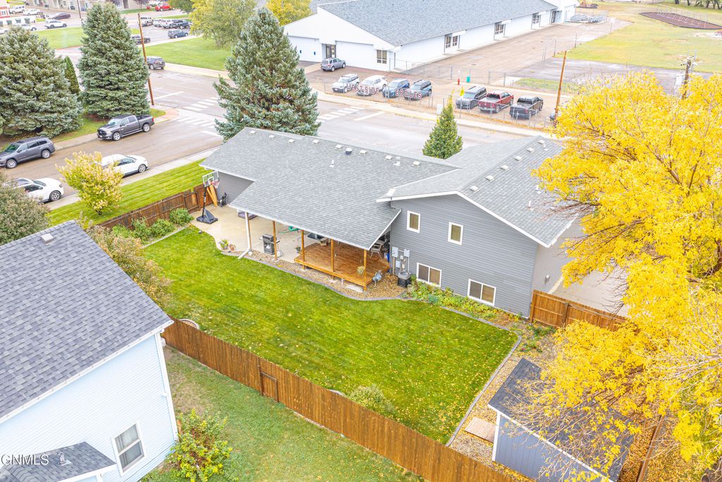 1201 5th Street SW, Sidney, MT 59270 photo 4