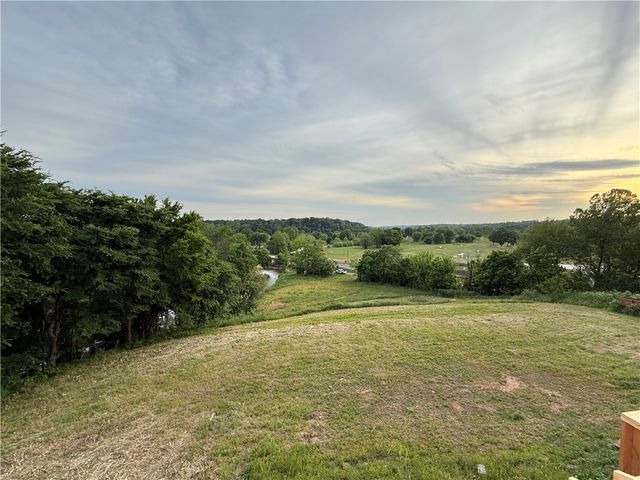 1362 Duffers Court, Cave Springs, AR 72718