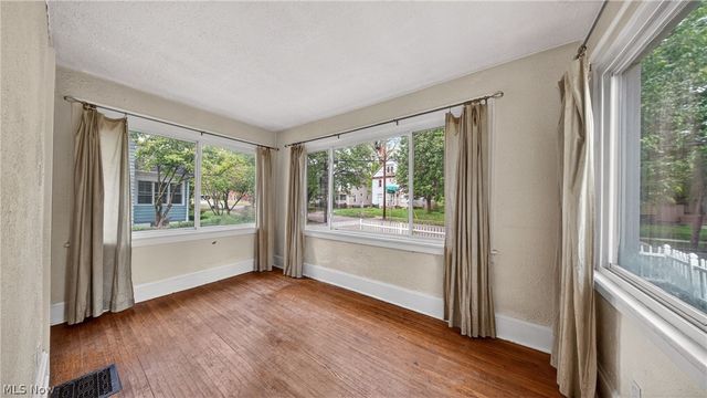 135 Byers Avenue, Akron, OH 44302