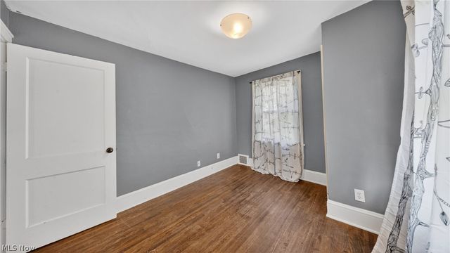 135 Byers Avenue, Akron, OH 44302