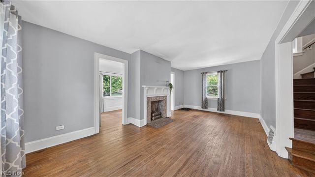 135 Byers Avenue, Akron, OH 44302