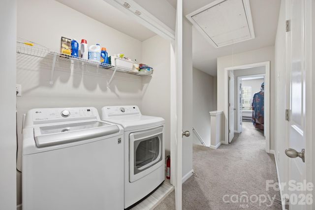 10041 Brittondale Lane, Charlotte, NC 28215