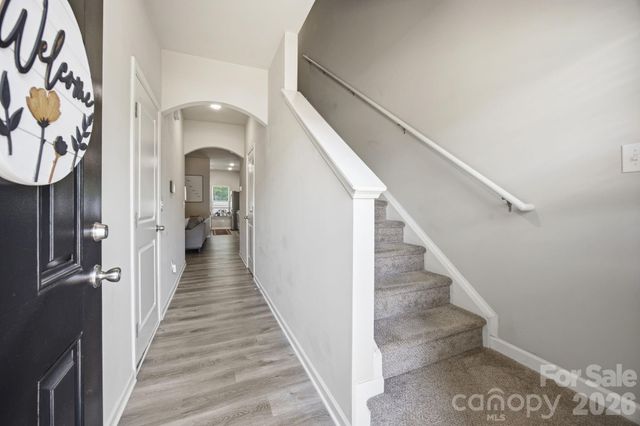 10041 Brittondale Lane, Charlotte, NC 28215
