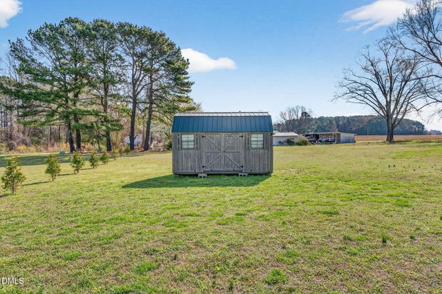 123 Agriculture Street, Benson, NC 27504