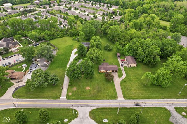5023 Shelbyville Road, Indianapolis, IN 46237