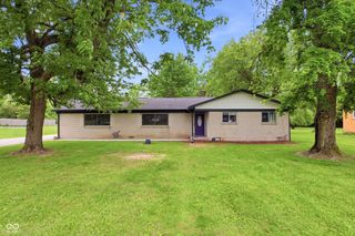 5023 Shelbyville Road, Indianapolis, IN 46237