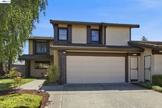 6010 Peppertree Ct, Newark, CA 94560