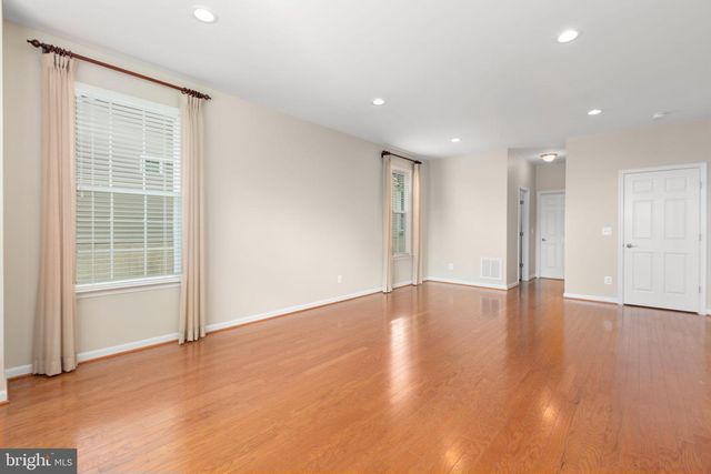 12 WISTER DR, Fredericksburg, VA 22405