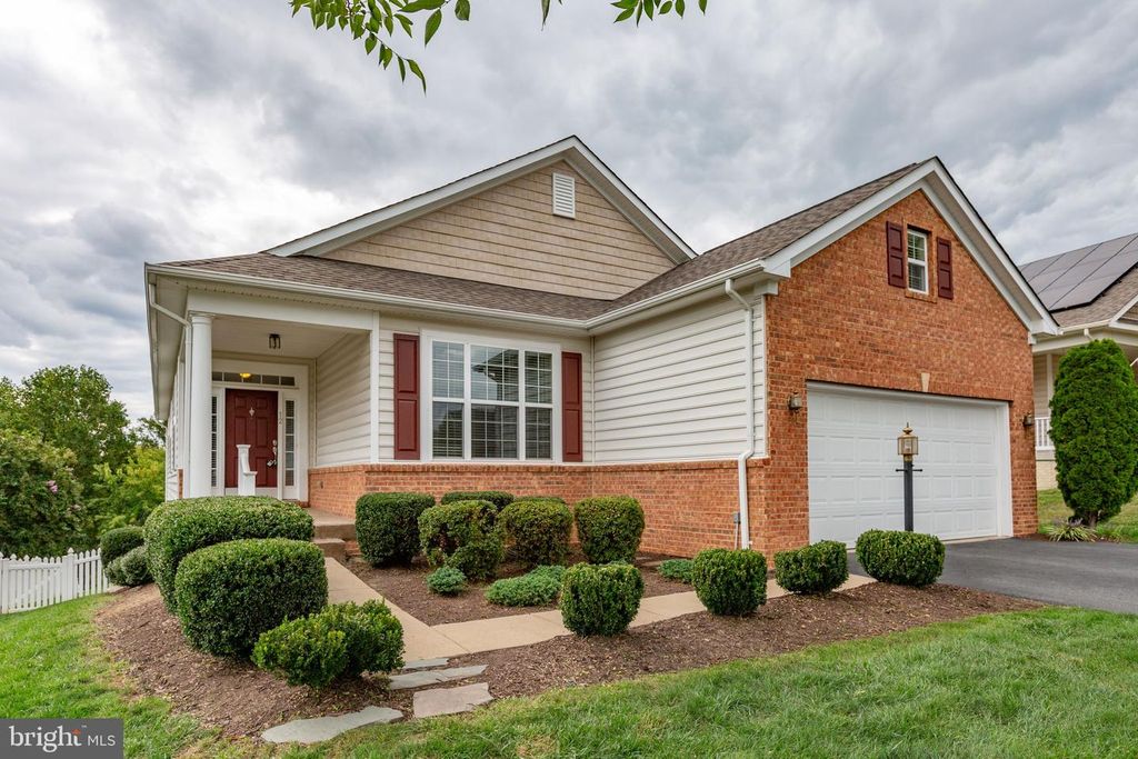12 WISTER DR, Fredericksburg, VA 22405
