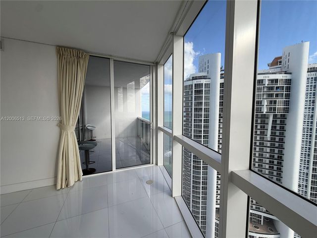 18201 Collins Avenue 5105, Sunny Isles Beach, FL 33160