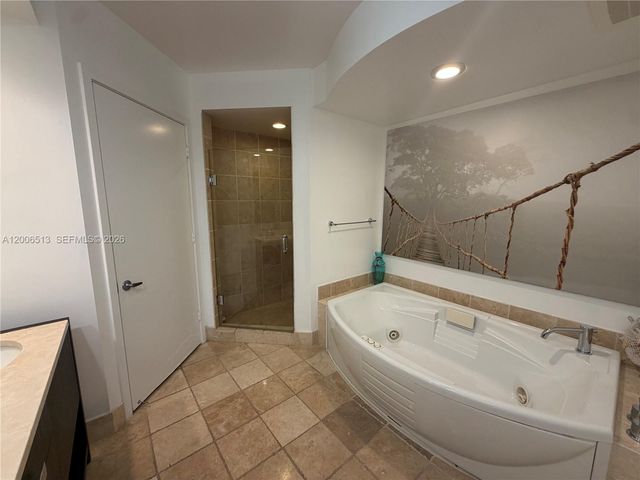 18201 Collins Avenue 5105, Sunny Isles Beach, FL 33160