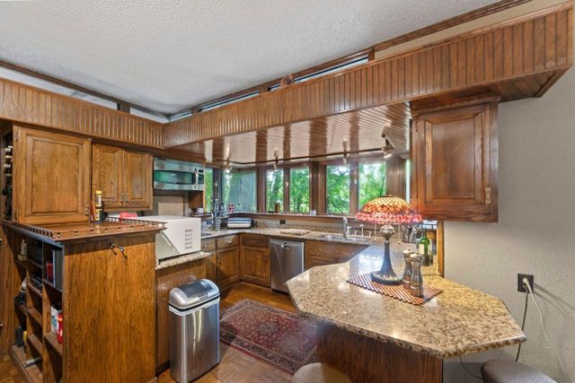 36619 Normandale DRIVE, Oconomowoc, WI 53066